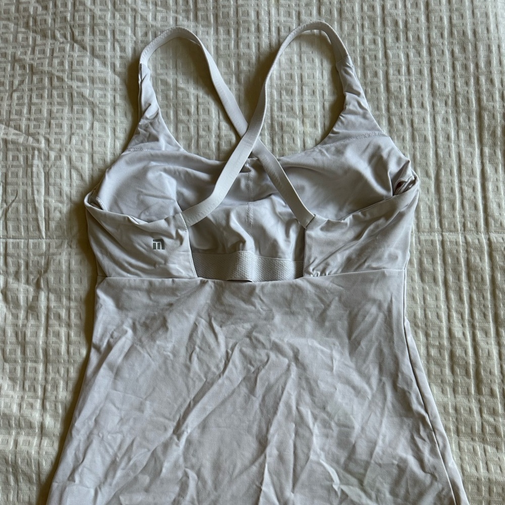 Montiel Piper Cami in white